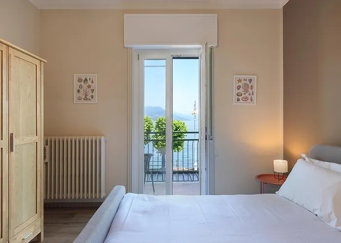 Отель Italia 1 - By Impero House Rent *